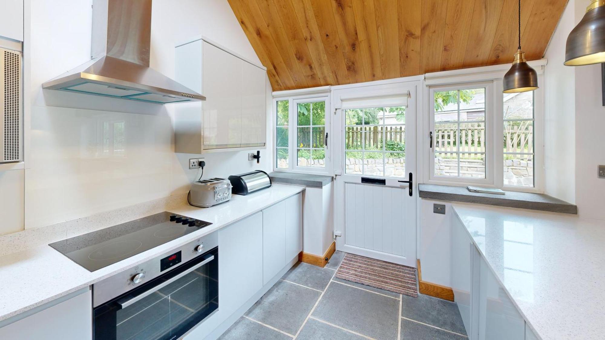 Swansea Valley Holiday Cottages Cilybebyll Exterior photo