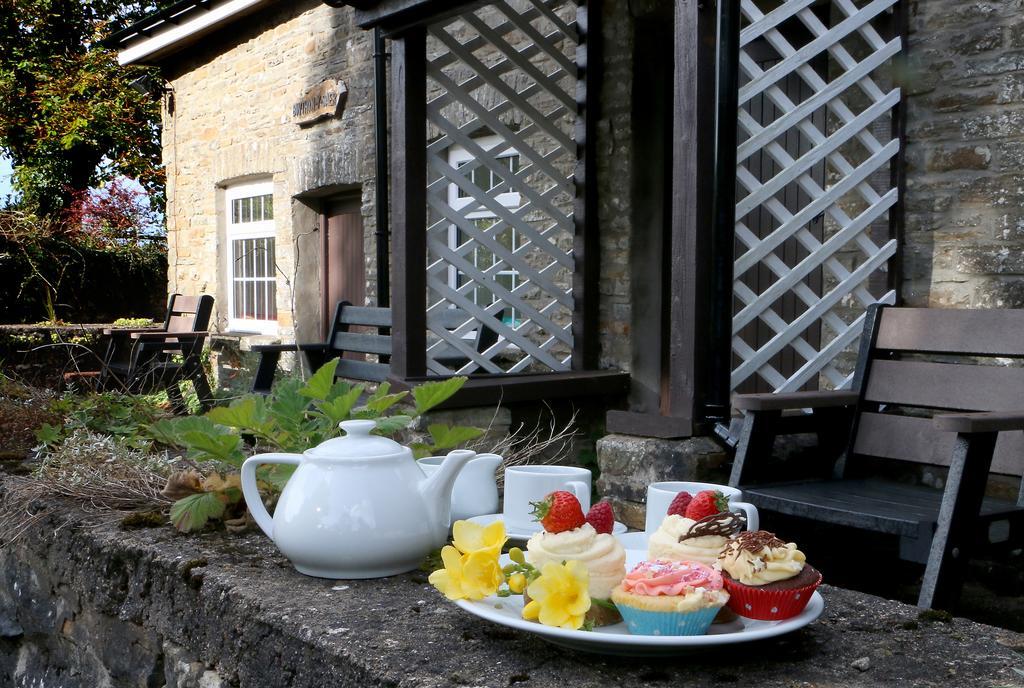 Swansea Valley Holiday Cottages Cilybebyll Exterior photo